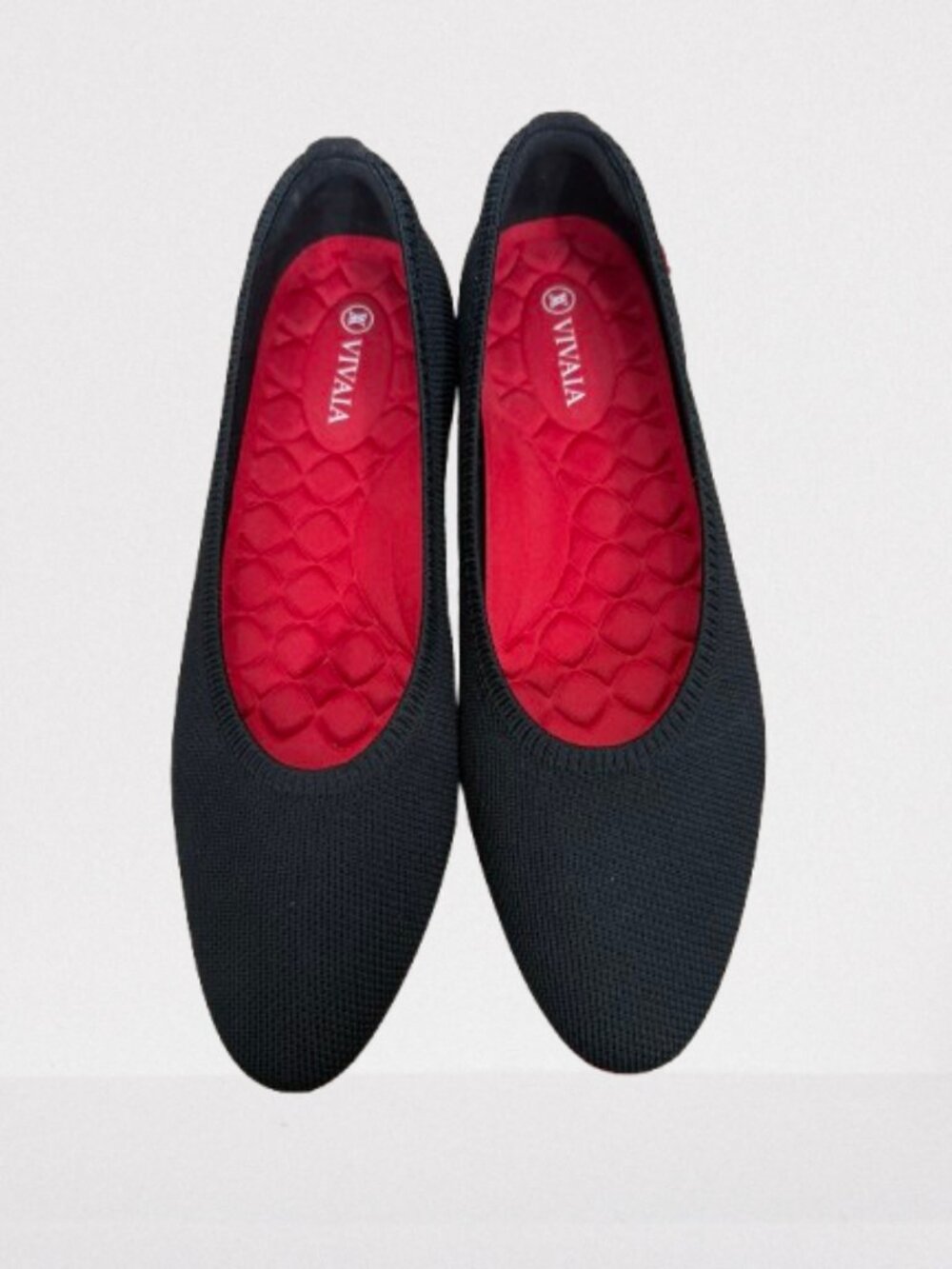 VIVAIA Pointed Toe Black Flats with Red Comfort Insole Size 9-9.5